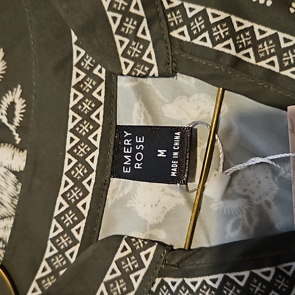 NWT Olive Green and white pullover dress. Women's size Medium. - Picture 7 of 11